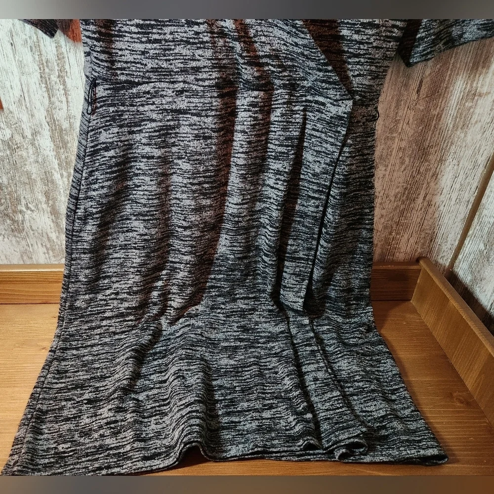Apt. 9 elegant charcoal